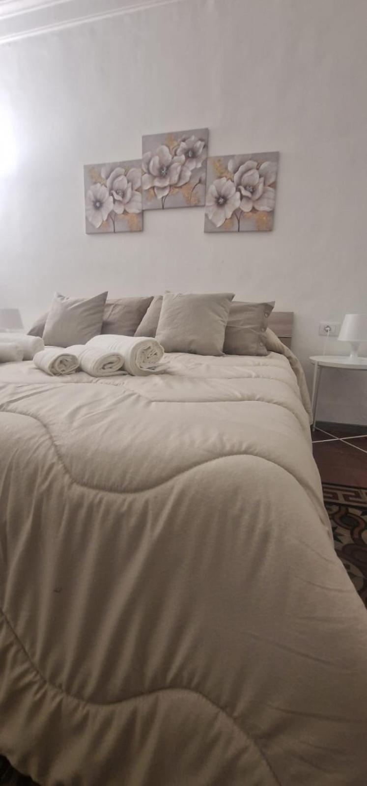 Ferienwohnung Stesicoro House Catania Exterior foto
